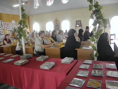 Торжественный вечер на катехизаторских курсах. (06.06.2012)