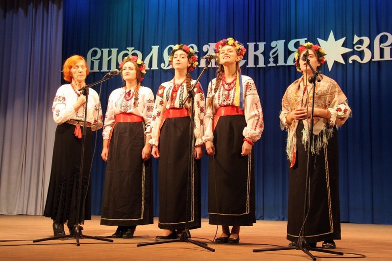 МЕЛИТОПОЛЬ. Гимн Рождества. Первый Рождественский фестиваль-конкурс «ВИФЛЕЕМСКАЯ ЗВЕЗДА» собрал все хоровые коллективы города. (17.01.2015)