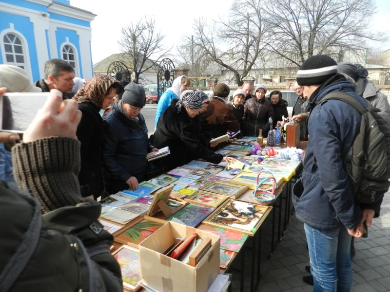 В Мелитополе провели акцию в помощь онкобольным детям. (22.03.2015)