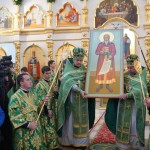 В Свято-Покровском соборе расположены копия Туринской плащаницы, икона св. прав. Петра Калнышевского, казацкий иконостас 18 века (13.11.2015)