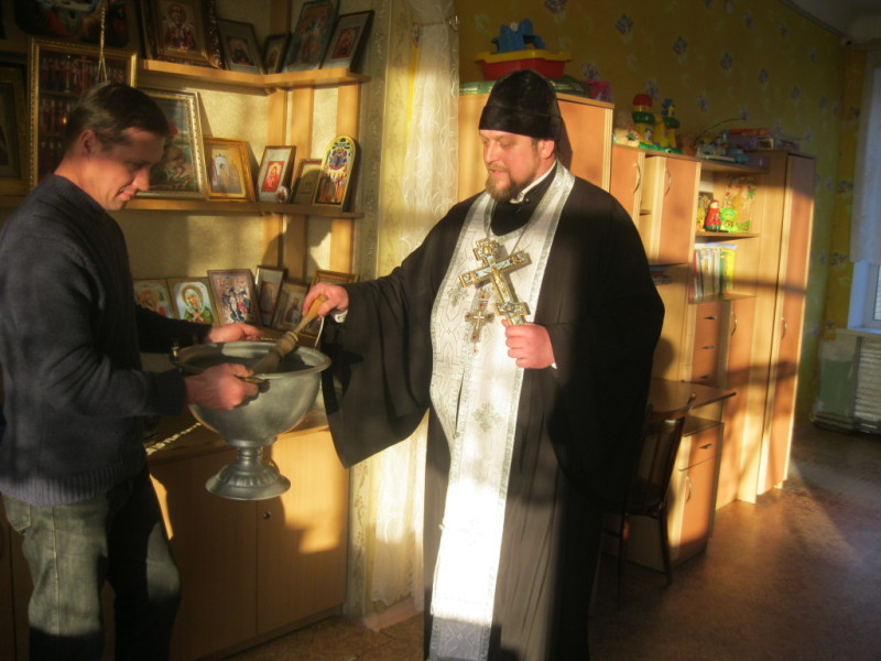Традиционные Крещенские визиты благочинного (19.01.2016)