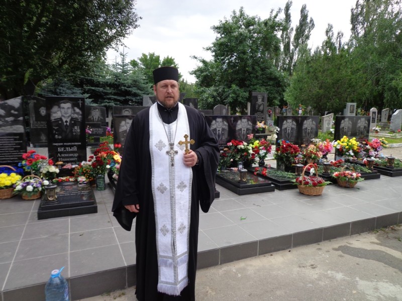 Панихида в память о гибели Мелитопольских летчиков (14.06.2016)