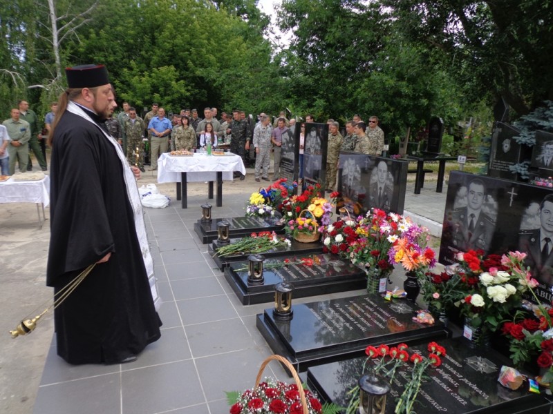 Панихида в память о гибели Мелитопольских летчиков (14.06.2016)