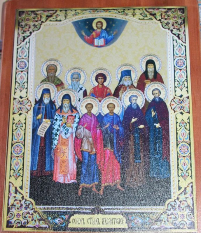 В Мелитополе встретили 10 святынь.