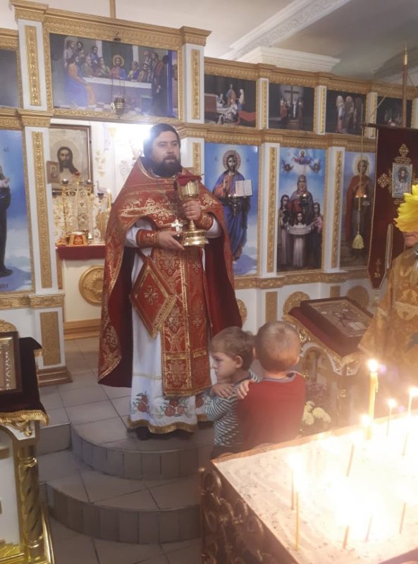 В Мелитополе отметили храмовый день в честь св. мч. Веры, Надежды, Любви и матери их Софии.