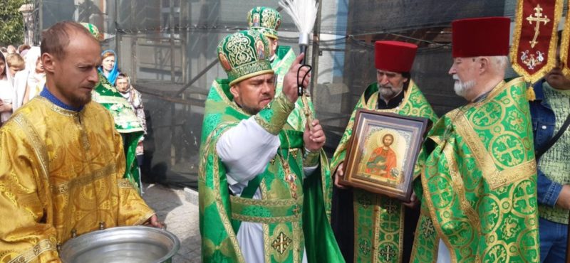 Престольный праздник в соборе в честь св.блгв.вел.кн.Александра Невского г. Мелитополя